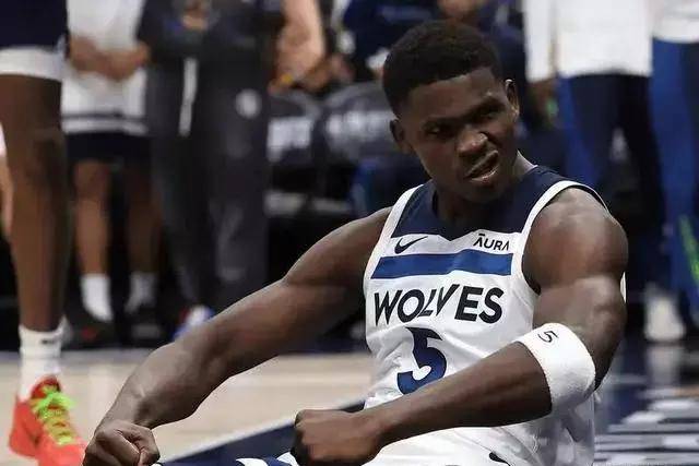 世预赛亚洲区18强B组 韩国一骑绝尘领先约旦5分